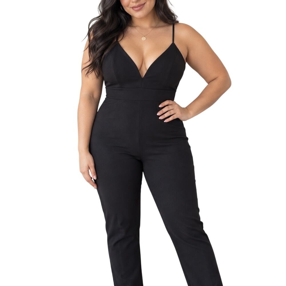 Windsor Black Lace Back Jumpsuit L V Neck Open Back Skinny Leg